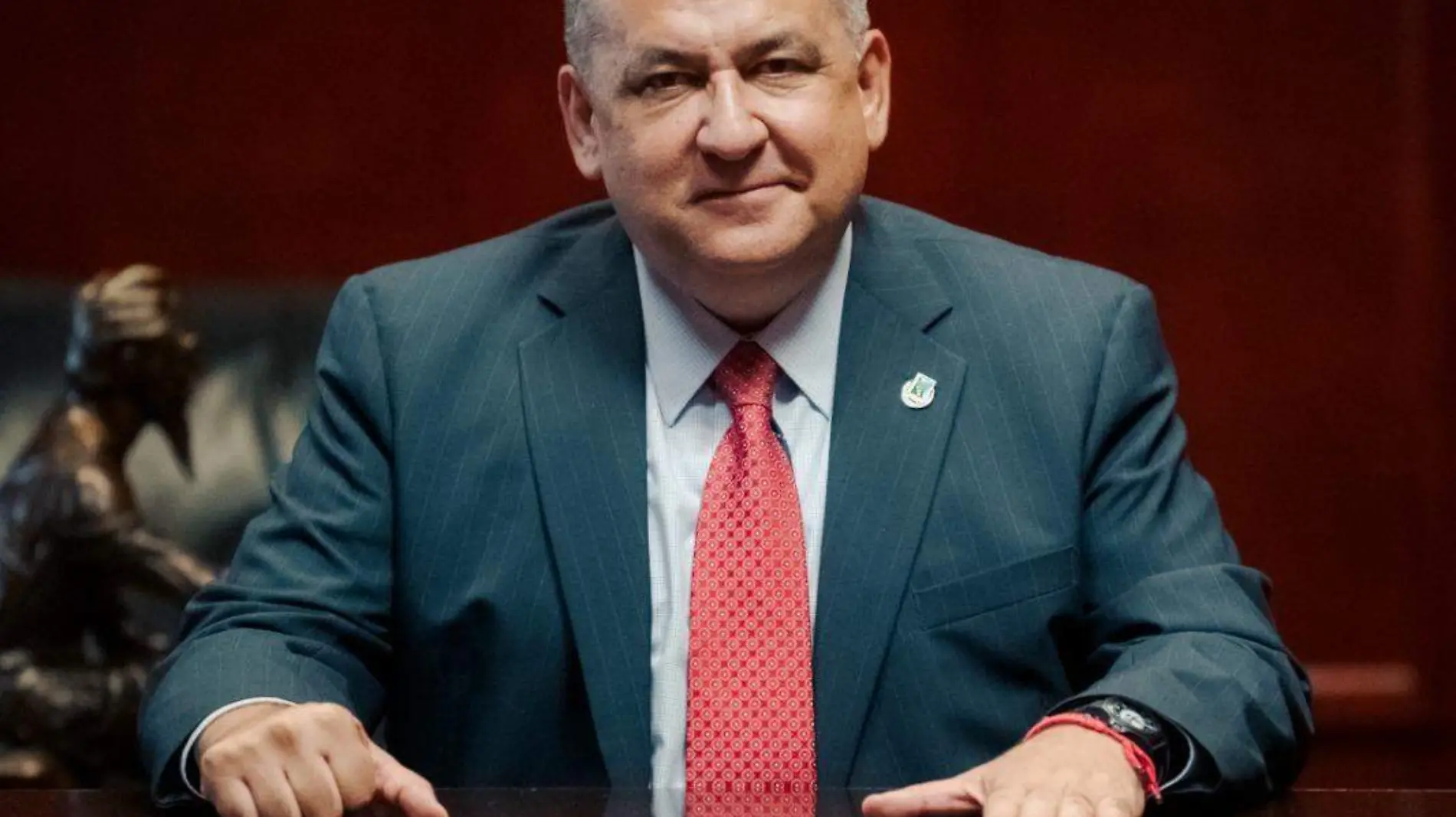 Luis rivera rector